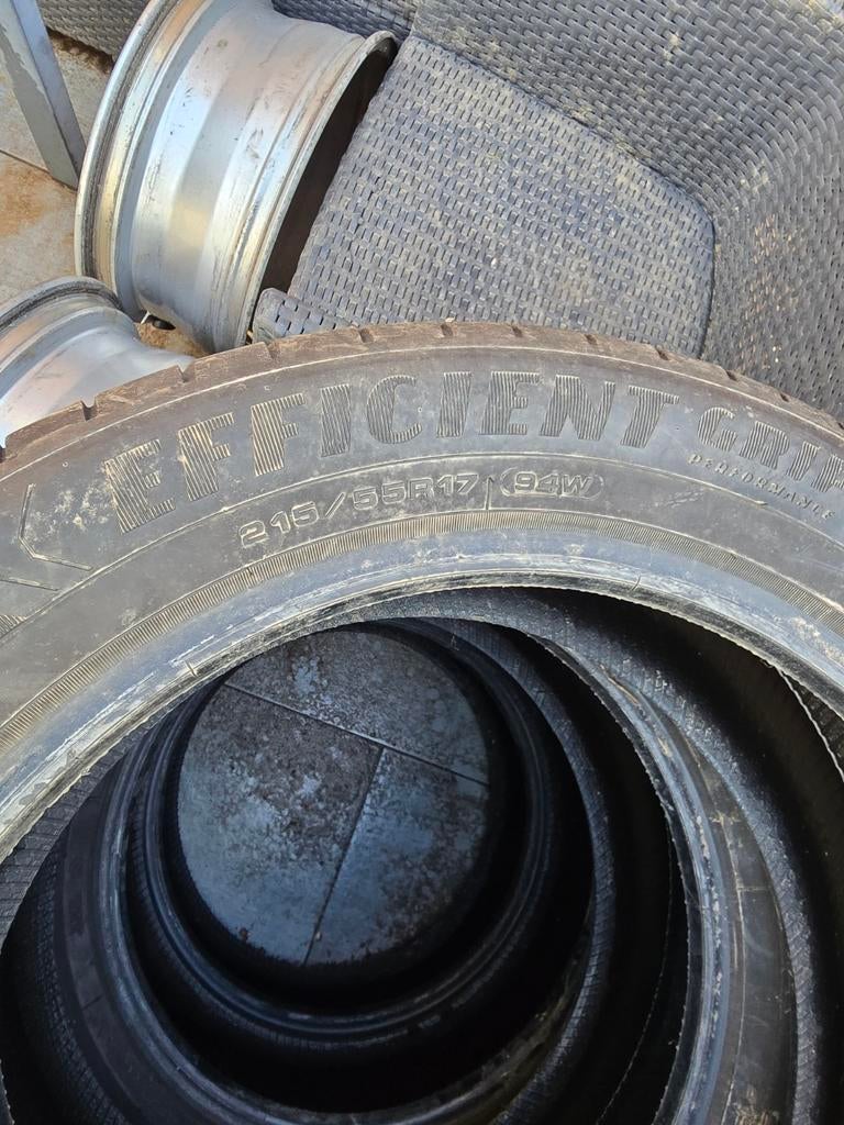 Zomerautobanden+ 4 velden te koop nieuwe 407 Peugeot, Auto's, Particulier, Te koop