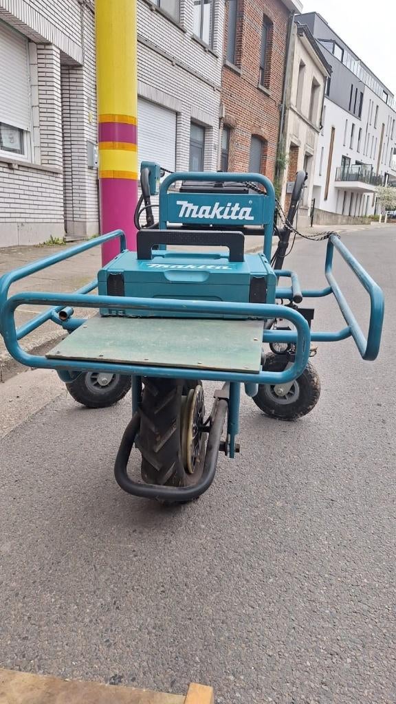 Makita DCU180Z 18V Kruiwagen + Rek + Accu's en lader, Ophalen, Gebruikt