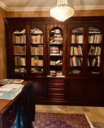 Zeer mooie houten bibliotheekkast met geslepen glazen deuren, Huis en Inrichting, Kasten | Boekenkasten, Ophalen, Englisch, Gebruikt