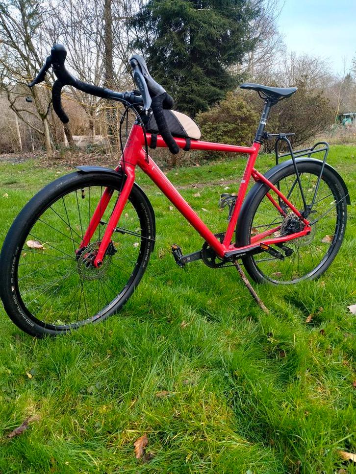 Gudereit X-Plore | Gravel en toerfiets m53, Vélos & Vélomoteurs, Vélos | Hommes | Vélos de sport & Vélo de randonnée, Enlèvement