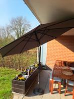 Grote grijze parasol + hoes + voet, Tuin en Terras, Ophalen, Gebruikt, Kantelbaar