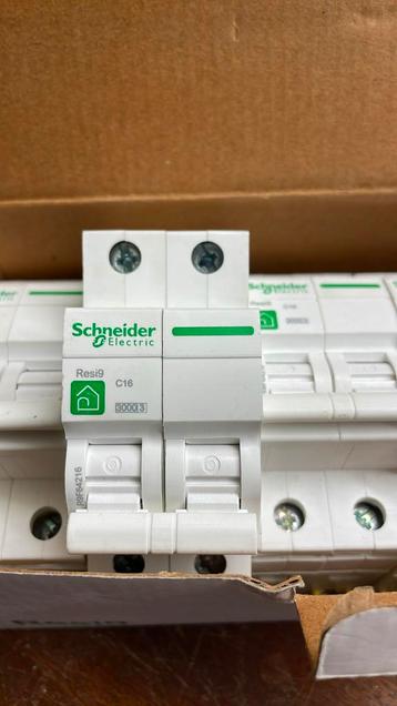 Schneider Resi9 automaat 16A, Enlèvement ou Envoi, Neuf, Autres types