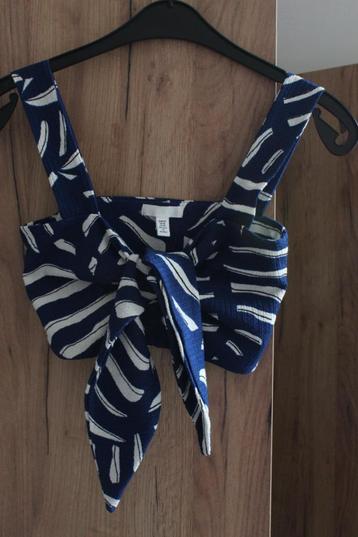 Zomertopje H&M (XS) beschikbaar voor biedingen
