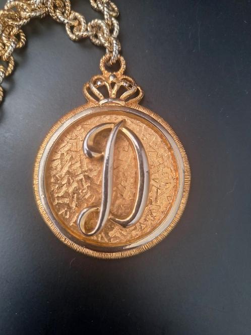 Vintage gouden halsketting, Handtassen en Accessoires, Kettingen, Zo goed als nieuw, Zilver, Zilver, Met hanger, Ophalen of Verzenden