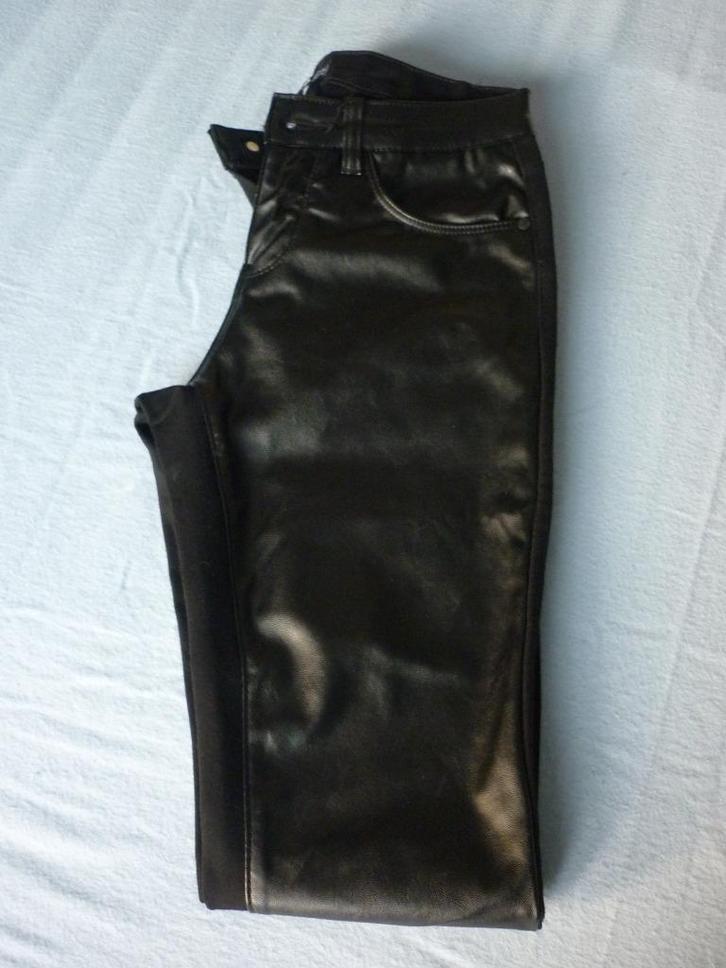 Imitatie Lederen Broek Toxik3, Kleding | Dames, Broeken en Pantalons, Nieuw, Maat 36 (S), Zwart, Lang, Ophalen of Verzenden