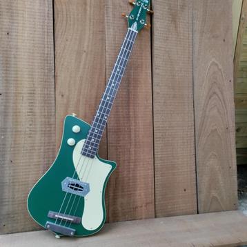 Gutlin short scale bass, Musique & Instruments, Enlèvement, Comme neuf, Électrique