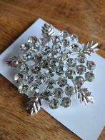 Broche sneeuwster, Overige materialen, 4 tot 7 cm, Ophalen of Verzenden, Zo goed als nieuw