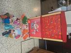 Poppenkast met heel veel poppen – slechts €10, Enlèvement, Comme neuf