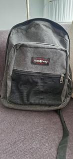 Eastpak cartable sac à dos pour secondaires parfait état, Enlèvement, Comme neuf, Gris, Sac à dos