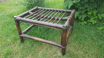 table d'appoint en rotin, Maison & Meubles, Tables | Tables d'appoint, Enlèvement