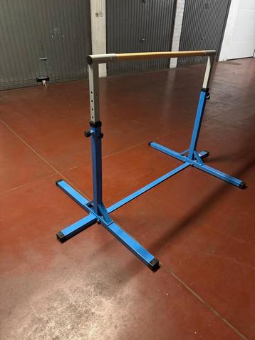Barre de saut gymnastique neuf . beschikbaar voor biedingen