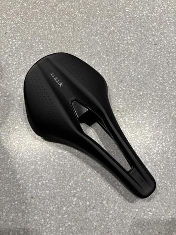 FIZIK ARGO TEMPO R5 – 150mm beschikbaar voor biedingen
