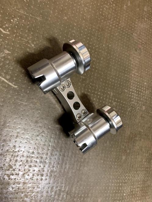 Honda monkey dax CNC aluminium trekkerbeugel, Motoren, Onderdelen | Honda, Ophalen of Verzenden
