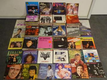 429 Vinyl singles genre NL, FR, rock, soul, disco, oldies,.. beschikbaar voor biedingen
