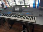 Tyros 5/76, Muziek en Instrumenten, Keyboards, Ophalen, Zo goed als nieuw