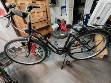 Vélo de ville BTWIN ELOPS 500

 beschikbaar voor biedingen