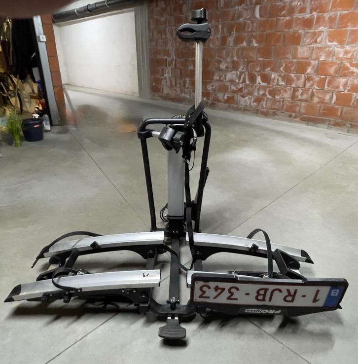 fietsendrager  met electronisch liftsysteem, Auto diversen, Fietsendragers, Zo goed als nieuw, Trekhaakdrager, 2 fietsen, Brede banden