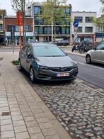Opel Astra Sports Tourer 1.2 turbo (break) 2020 - 74000km, Autos, 5 places, Carnet d'entretien, Vert, Break