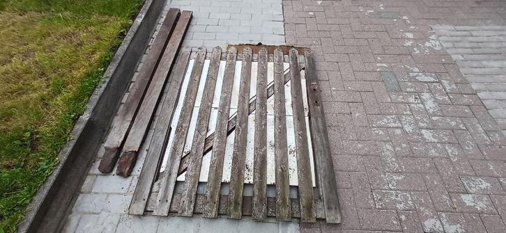 Portail ou portillon en bois a donner, Tuin en Terras, Tuinpoorten, Zo goed als nieuw, Hout, 100 tot 150 cm, 100 tot 150 cm, Ophalen