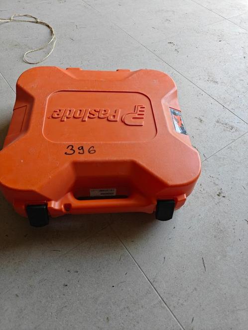 Paslode IM50 F18, Doe-het-zelf en Bouw, Gereedschap | Machine-onderdelen en Toebehoren, Zo goed als nieuw, Ophalen