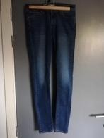 Nieuwe Levi's jeans 711 skinny W27L32, Kleding | Dames, Broeken en Pantalons, Blauw, Nieuw, Ophalen of Verzenden, Lang
