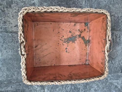 Houtbak voor binnen (metaal + rieten), Huis en Inrichting, Woonaccessoires | Schalen en Manden, Nieuw, Mand, Rechthoekig, Overige materialen