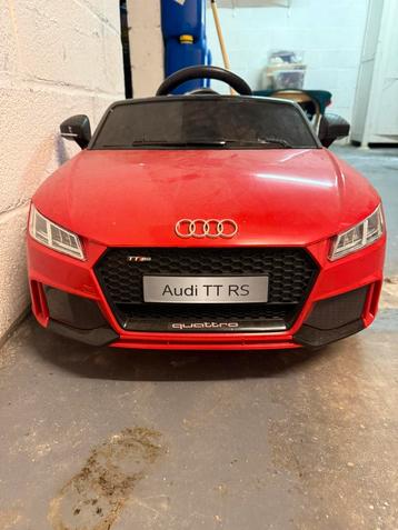 Audi TT RS rouge, Enlèvement, Comme neuf