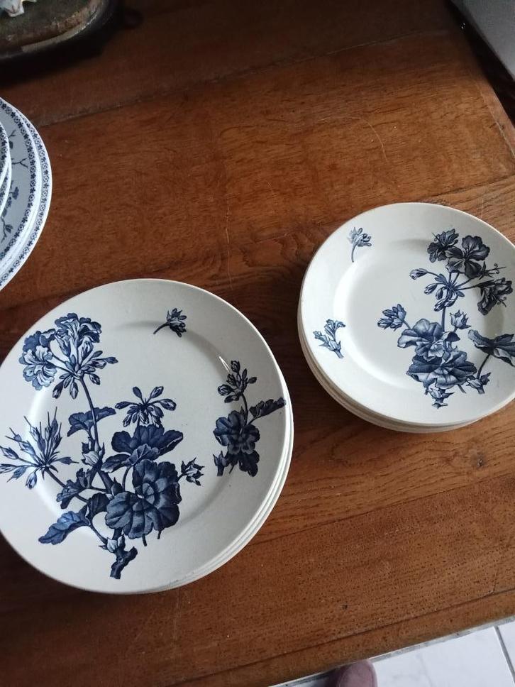 prachtige gave borden van merk BFK serie GERANIUM, Antiek en Kunst, Antiek | Servies los, Ophalen of Verzenden