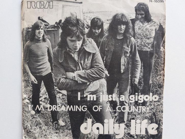 Daily Life - I'm Just A Gigolo (1972 - Belpop), Cd's en Dvd's, Vinyl Singles, Rock en Metal, Ophalen of Verzenden