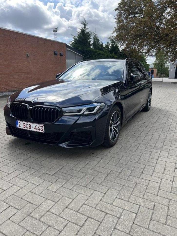 BMW 530e xDrive Touring, Autos, BMW, Particulier, Série 5, Caméra 360°, 4x4, ABS, Caméra de recul, Phares directionnels, Régulateur de distance