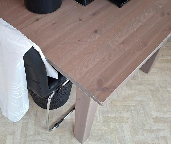 Tafel Hout 148 lang, 95 breed en 76 hoog. Kan geschilderd., Huis en Inrichting, Tafels | Eettafels, Ophalen