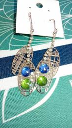 2 paires de boucles d'oreilles, Ophalen of Verzenden, Zo goed als nieuw