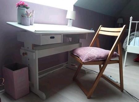 Bureau ~ aanpasbare hoogte in hout ~ gerestyled, Huis en Inrichting, Bureaus, Gebruikt, Bureau, In hoogte verstelbaar, Ophalen