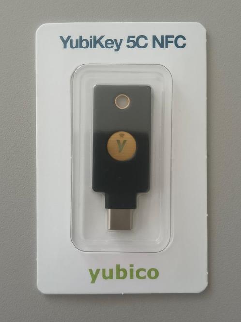 Nieuwe yubikey USB-C met NFC, Computers en Software, Pc- en Netwerkkabels, Nieuw, Ophalen of Verzenden