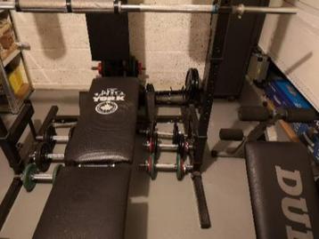 Salle de Body-Building complete beschikbaar voor biedingen