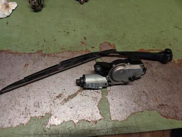 Ruitenwissermotor + ruitenwisser Caddy beschikbaar voor biedingen