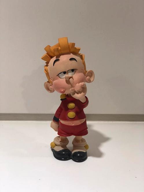 Petit Spirou doigt dans le nez, Collections, Statues & Figurines