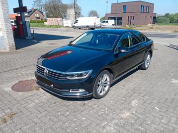 Passat Comfortline Sedan, noir, option complète, Autos, Achat, Boîte manuelle, Noir, 5 portes