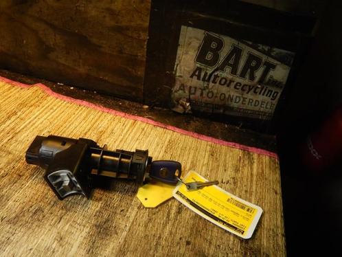 Kontaktslot + Sleutel van een Fiat Punto, Auto-onderdelen, Overige Auto-onderdelen, Fiat, Gebruikt, 3 maanden garantie, Ophalen of Verzenden