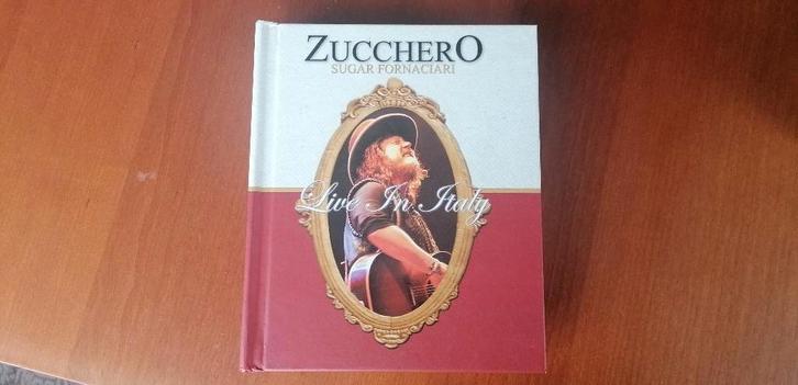 CDs DVDs Zucchero Sugar Fornaciari Live in Italy, CD & DVD, CD | Pop, Comme neuf, 2000 à nos jours, Coffret, Enlèvement ou Envoi