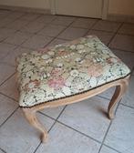 Repose-Pied – Bois Sculpté & Tissu Fleuri, Enlèvement