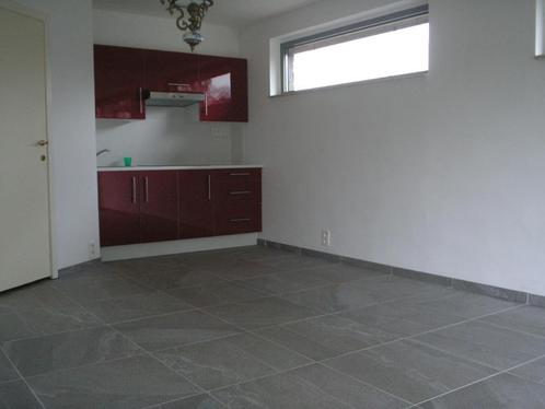 Fijn 1persoonsappartementje in Heusden-Zolder 560+130, Immo, Appartementen en Studio's te huur, Provincie Limburg, 35 tot 50 m²