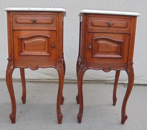 Belle paire de tables de chevet, table de chevet, commode, Antiquités & Art, Antiquités | Autres Antiquités, Enlèvement ou Envoi