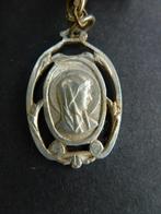 oude medaille souvenir de N.D. de Lourdes zilverkleurig, Verzamelen, Ophalen of Verzenden, Gebruikt, Sieraad, Christendom | Katholiek