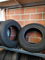2 goede 14 duims banden 205/70R14., Auto-onderdelen, Ophalen, 14 inch, Gebruikt, 205 mm