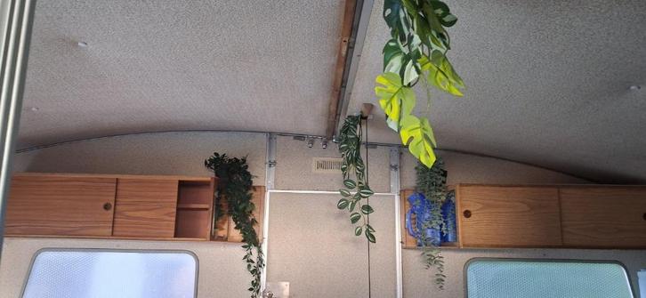 RAPIDO CARAVAN TE KOOP, Caravans en Kamperen, Caravans, Particulier, tot en met 5, 500 - 750 kg, Overige, Rapido, Omvormbare zithoek