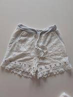 Short dentelle taille M, Kleding | Dames, Broeken en Pantalons, Ophalen of Verzenden, Zo goed als nieuw