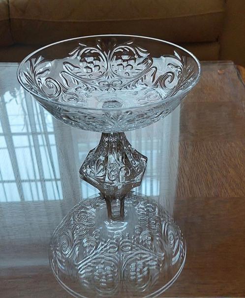 Petite coupe en cristal, Huis en Inrichting, Woonaccessoires | Dienbladen, Nieuw