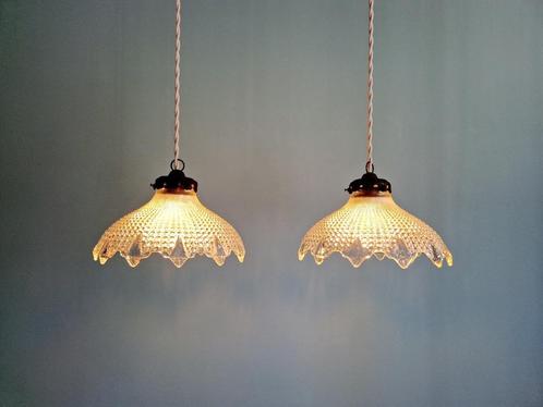 Paar Art Deco-hangers in geschulpt transparant glas, Antiek en Kunst, Antiek | Verlichting, Ophalen of Verzenden