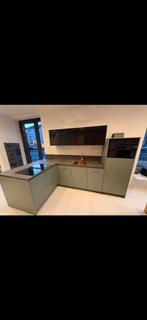Toonzaal keuken, Huis en Inrichting, Keuken | Complete keukens, Ophalen of Verzenden, Zo goed als nieuw